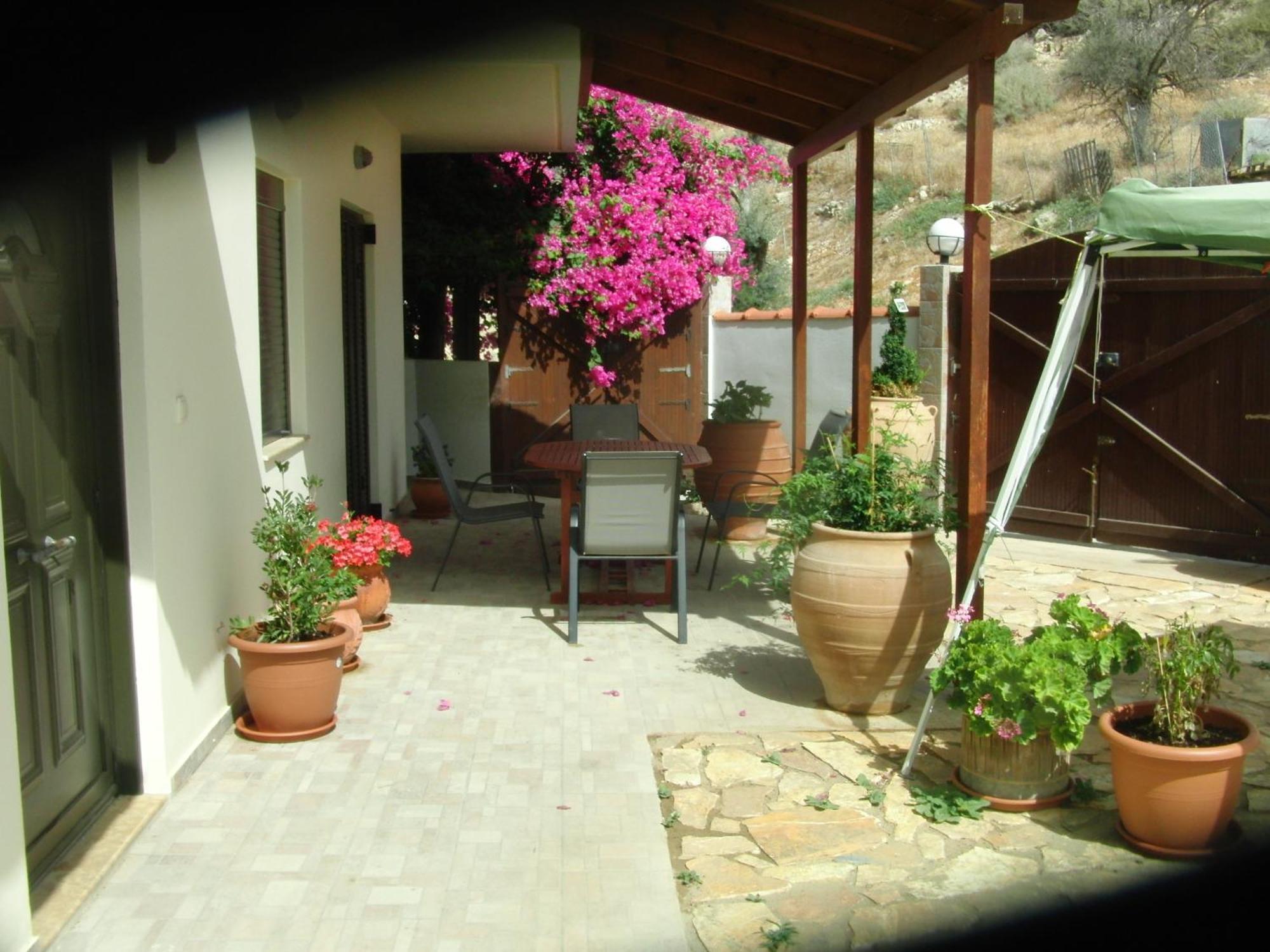 Artemis Appartments Pitsidia Esterno foto