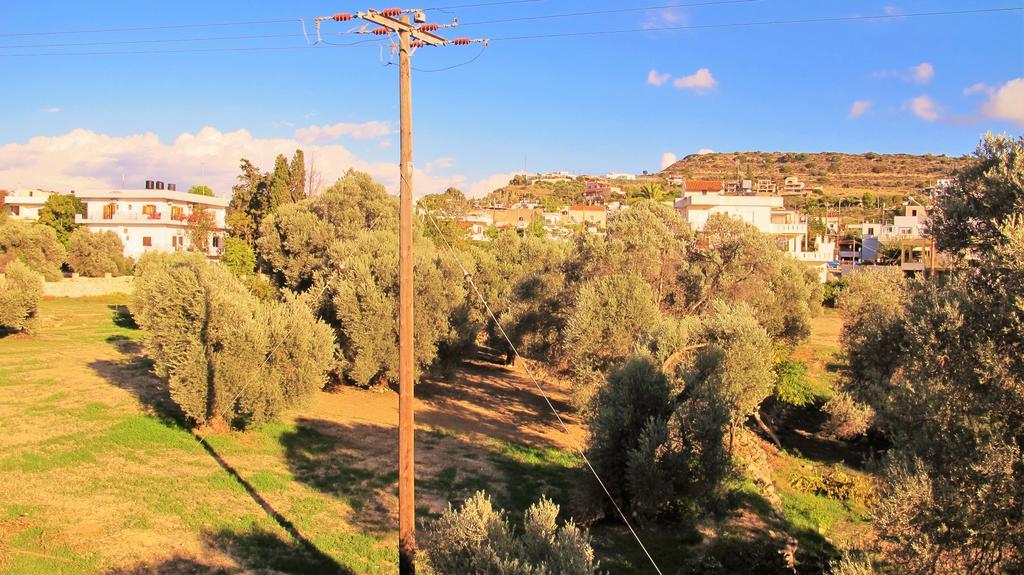 Artemis Appartments Pitsidia Esterno foto