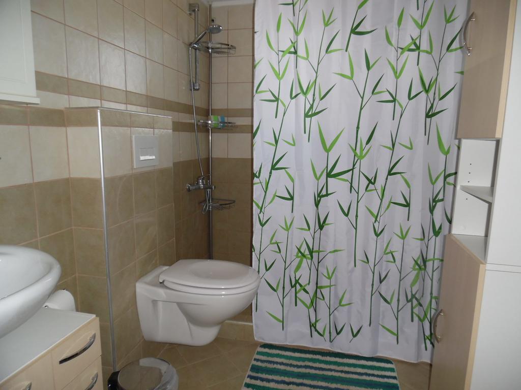 Artemis Appartments Pitsidia Esterno foto